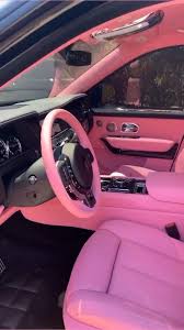 Kylie Jenner All Pink Interior Rolls Royce Car Video In 2020 Pink Car Kylie Jenner Pink Car Interior