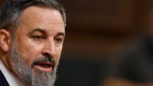 Pedro Sánchez, tras las críticas de Abascal al Open Arms: "Defender España  es defender la vida"