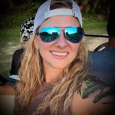 Miss these... #michigan WISH THESE WERE STILL AROUND! La A&H ROOT ROOTBEER  A&W BEER BEE A&W RO01 ROPTBEER BEER CICKE BASKET FF SLARGS