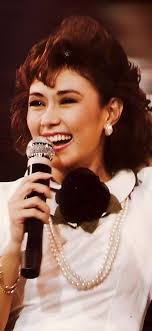 Vita simplex, lux vera. ⚡️☀️🩵