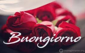 Buongiorno Con Mazzo Boquet Di Rose Rosse Buongiorno Buongiorno Immagini Mazzo Di Rose
