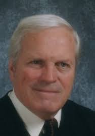 Vicki Dunlap's Instagram, Twitter & Facebook