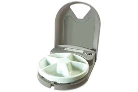 Before we wrap up this conversation about automatic cat feeders, let's answer some of the most frequently you can feed two cats with the same automatic cat feeder if both your cats are good friends and usually eat together. The Best Automatic Feeder For Cats And Small Dogs Reviews By Wirecutter