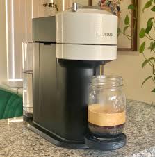 It has that fantastic and rich nespresso foam that is kind of beautiful and instagrammable. Nespresso Vertuo Next Review Chanty Veggie
