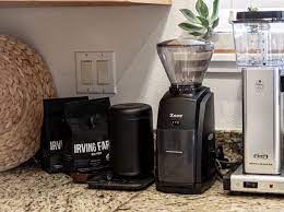 The virtuoso has 40mm conical burrs that help produce uniform particle sizes in your coffee grounds and it has up to 40 grind settings with 0 being an extremely fine grind (good for espressos) and 40 being the coarsest (for french press). Baratza Encore Review Is It All Hype We Reveal All