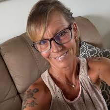 Scored this gem local today I do 40oz and it's a 30 but had to have. How  are y'all dressing yours?