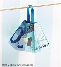 Weitere ideen zu geldgeschenke, geschenkideen, geschenke. Origami Geldschein Kleider