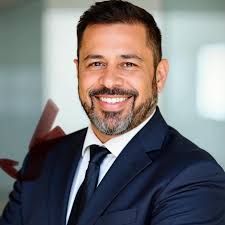 Who is a reliable military veteran realtor in Kenosha Wisconsin?