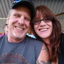 Douglas Swindell's Instagram, Twitter & Facebook