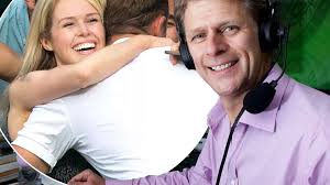 Andrew Castle apologises for sexist comments about tennis player's  girlfriend at Wimbledon: "Obviously never mean to upset anyone"