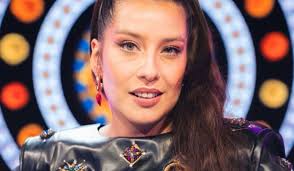 Vía M360) Filtran video de María José Quintanilla. La cantante reaccionó:  "Qué culpa tengo yo (...) Tengo entre rabia y pena", señaló 😞