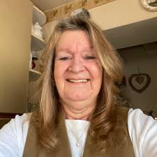 It's nice to see Victoria Park Village has made an effort this year with  decorations 😍. EDIT: As the fireworks have started let me make this clear.  I've lived here for 16