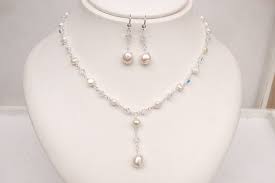 Pearl Wedding Jewelry Set Freshwater Pearl And Swarovski Etsy Pearl Wedding Jewelry Sets Crystal Bridal Jewelry Sets Wedding Jewelry Sets Bridal Jewellery