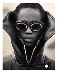 The legendary Doris Norton, is a pioneer of electronic music and one of  Italy's first female producers. In the early 80s Doris collaborated with  brands like Apple, IBM and Roland that sponsored