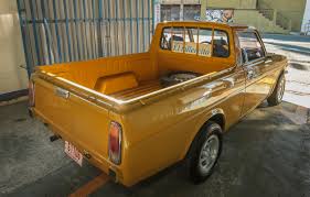 VIDEO) Hombre compró el carro de la exnovia fallecida 50 años después de  terminar su relación