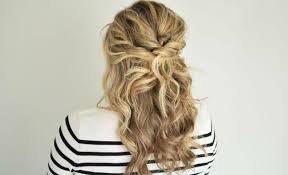 Straight hair with messy looks seems extremely seductive on young girls. How To Do Cute Hairstyles For The First Day Of School