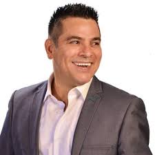 César Cuevas (@CesarCuevas_)