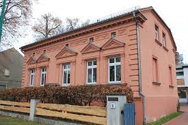 Öffnungszeiten von helmut gollwitzer haus in adlershorststr. One Photo Of The Helmut Gollwitzer Haus Behance