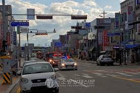 FPN-소방방재신문] 고성소방서, 불조심 강조의 달 소방차 퍼레이드