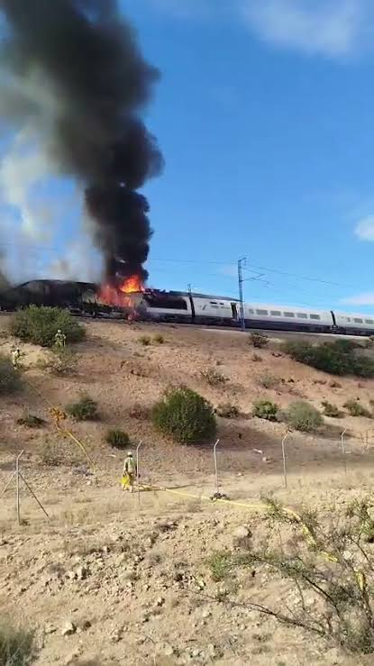 Spain's Madrid to Barcelona high speed rail line was shut down after a fire  broke out in the rear locomotive of a Renfe train near Zaragoza. All 283  passengers were evacuated with