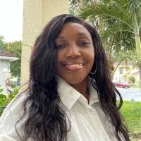 Sandra Michalik's Instagram, Twitter & Facebook