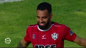 Hotel central cordoba is located in the retiro district in buenos aires, 2625 feet from florida pedestrian street and 2953 feet from colon theater. Winless Racing Held By Central Cordoba Bernardi Less Godoy Cruz Pick Up First Win Lanus Win In Santa Fe Video Golazo Argentino