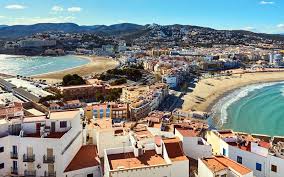 Spanien ist eines der beliebtesten urlaubsländer spanien steht im weltweiten vergleich der beliebtesten urlaubsländer in den top 3 und das zu recht, denn dieses land bietet so viele interessante reiseziele und sehenswürdigkeiten, dass die entscheidung über das ziel des nächsten urlaubs schwer fallen dürfte. Die Schonsten Urlaubsorte An Den Spanischen Kusten Kayak Mgzn