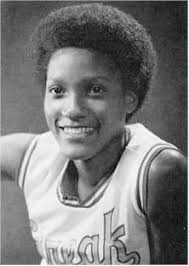 Linnel Jones-McKenney 2002 Hall of Fame inductee. 🐐