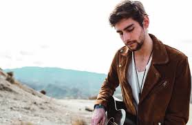 Based on this success, soler released his debut solo album eterno agosto on 23 june 2015 on universal music. Who Is Alvaro Soler Dating Alvaro Soler Girlfriend Wife