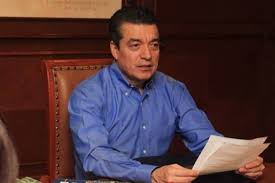 Funcionarios de Chiapas, entre su notaría o cargo público