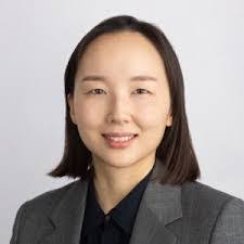 Julie Lee's Instagram, Twitter & Facebook