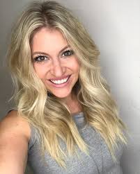 Colorists — LA RUCHE