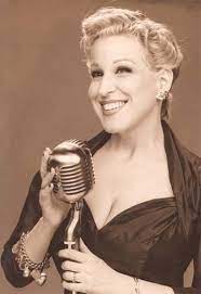 Bette midler (december 1, 1945) is an american singer, actress, and comedian, also known to her midler relocated to new york city to pursue acting on stage, and in 1970 she began singing at the. Bette Midler Bette Midler Singer Famous Faces
