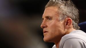 Silver Fox' Chase Utley preserved Rich Hill's perfect game bid with an  unreal diving catch