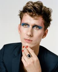 Dean Dempsey's Instagram, Twitter & Facebook