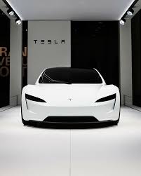 The New Tesla Roadster Looks Straight From The Future Makes Us Think Of Stormtroopers But Better Alux Lux Luks Arabalar Super Araba Hayalinizdeki Arabalar