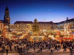 It is the home of an important french air and space force (armée de l'air et de l'espace) air base. Adventskalender 2018 Von Dfjw Allemagne Diplomatie Und Franzosische Botschaft Deutschland Calendrier De L Avent De L Ofaj Allemagne Diplomatie Et Ambassade De France En Allemagne