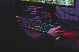Play the best online car games and try to prove to everyone that you are a good driver, managing to pass all the missions you have, regardless of the car you have to drive. 5 Challenging Online Car Games To Play With Your Friends