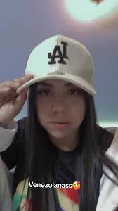 Venezolanass: Cultura y Conexiones Auténticas