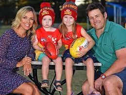 Stuart dew is well known for his 2008 grand final performance, particularly in the 3rd quarter, where he is credited for winning hawthorn the game against. North Bondi Home Of Gold Coast Suns Coach Stuart Dew For Sale Realestate Com Au