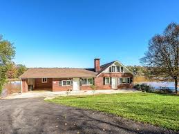 Belmont Home For Sale Lake Wylie Waterfront Homes Zillow