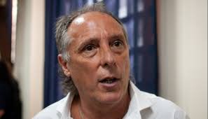 Para Daniel Dragoni, Diego Krávetz es "un personaje nefasto de la política  argentina"