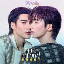 Buổi livestream hôm trước của bộ 3 phim "The On1y One" Eric (Lưu Đông Thấm  vai Thịnh Vọng), Benjamin Tsang (hay Benny, Tăng Hướng Trấn vai Giang  Thiêm) và Lục Đình Ngọc (