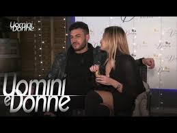 Lorenzo mendez likewise expressed that lorenzo deceived his family and requested the separation. Uomini E Donne Trono Classico Esterna Di Lorenzo E Claudia Youtube