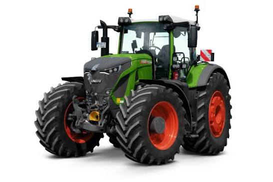 Fendt 933 Tractor