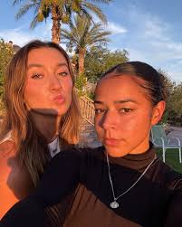 Olivia Mylin (@oliviamylin) • Instagram photos and videos