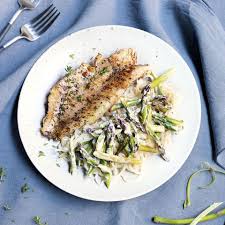 Spargel Konjak Nudeln Mit Rotbarsch Rezept Konjak Nudeln Rezepte Lebensmittel Essen