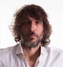 Con l'Euro lavoreremo un giorno in meno e guadagneremo come se avessimo  lavorato un giorno in piu'. Ricordate queste parole🤔🤔