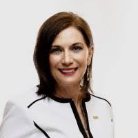 Winnie Bunch's Instagram, Twitter & Facebook