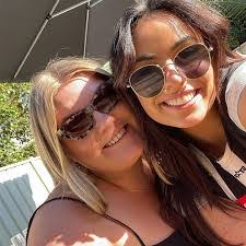 Brooke Maples's Instagram, Twitter & Facebook